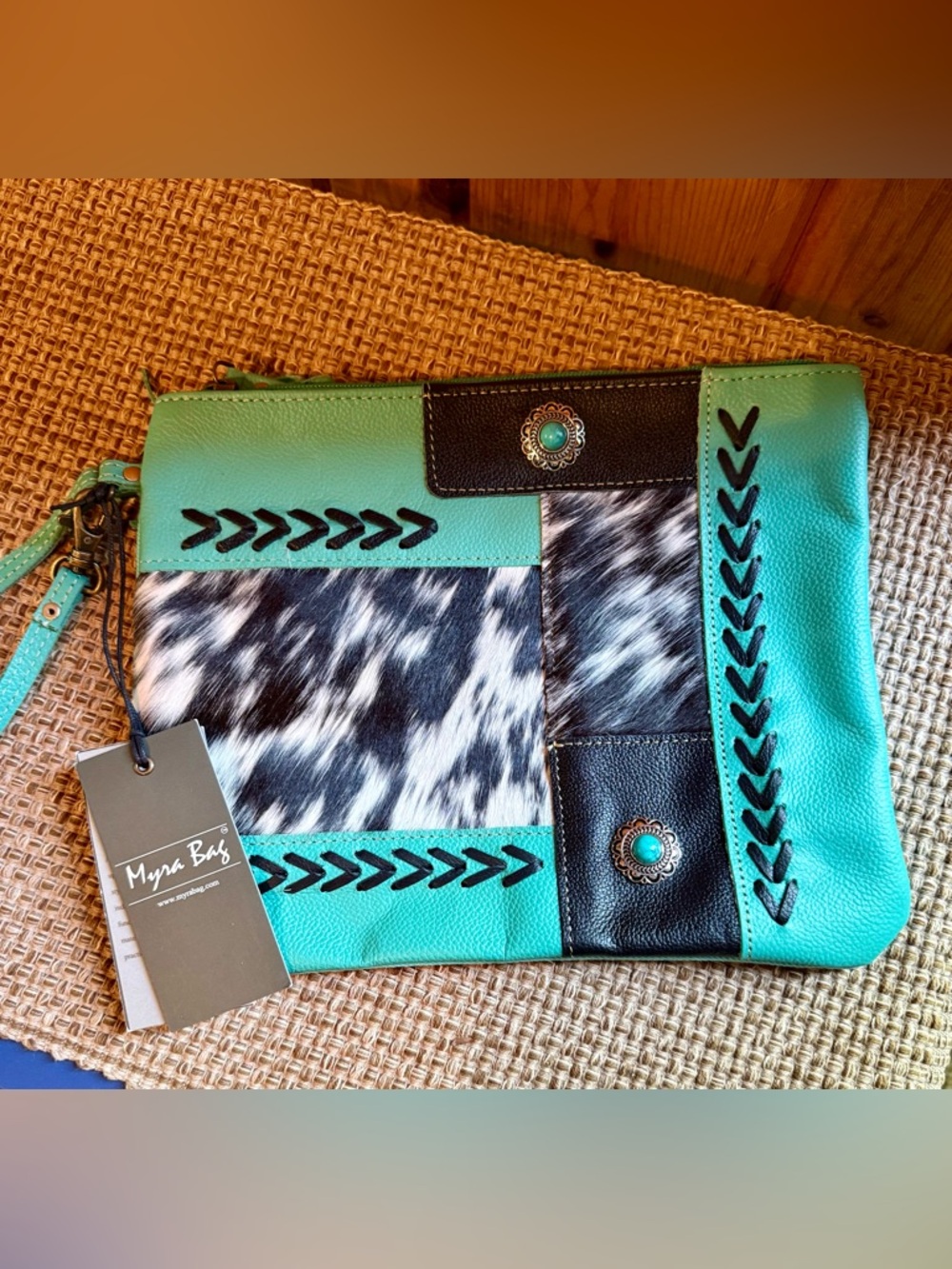 Myra Turinna Springs Pouch 💥Sept Sale
